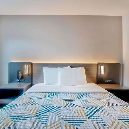 Motel 6 Tulsa, Ok - Central Екстериор снимка