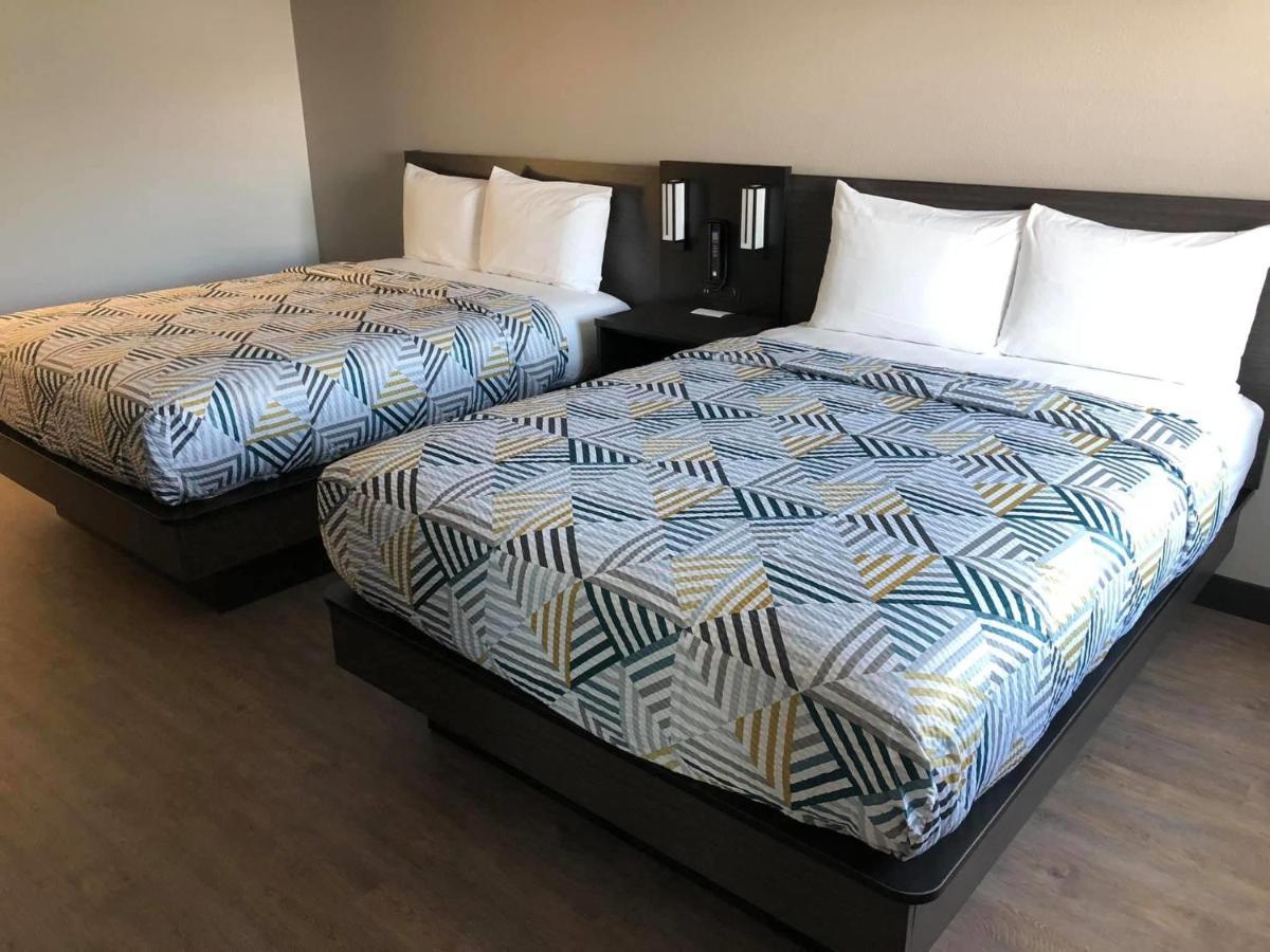 Motel 6 Tulsa, Ok - Central Екстериор снимка