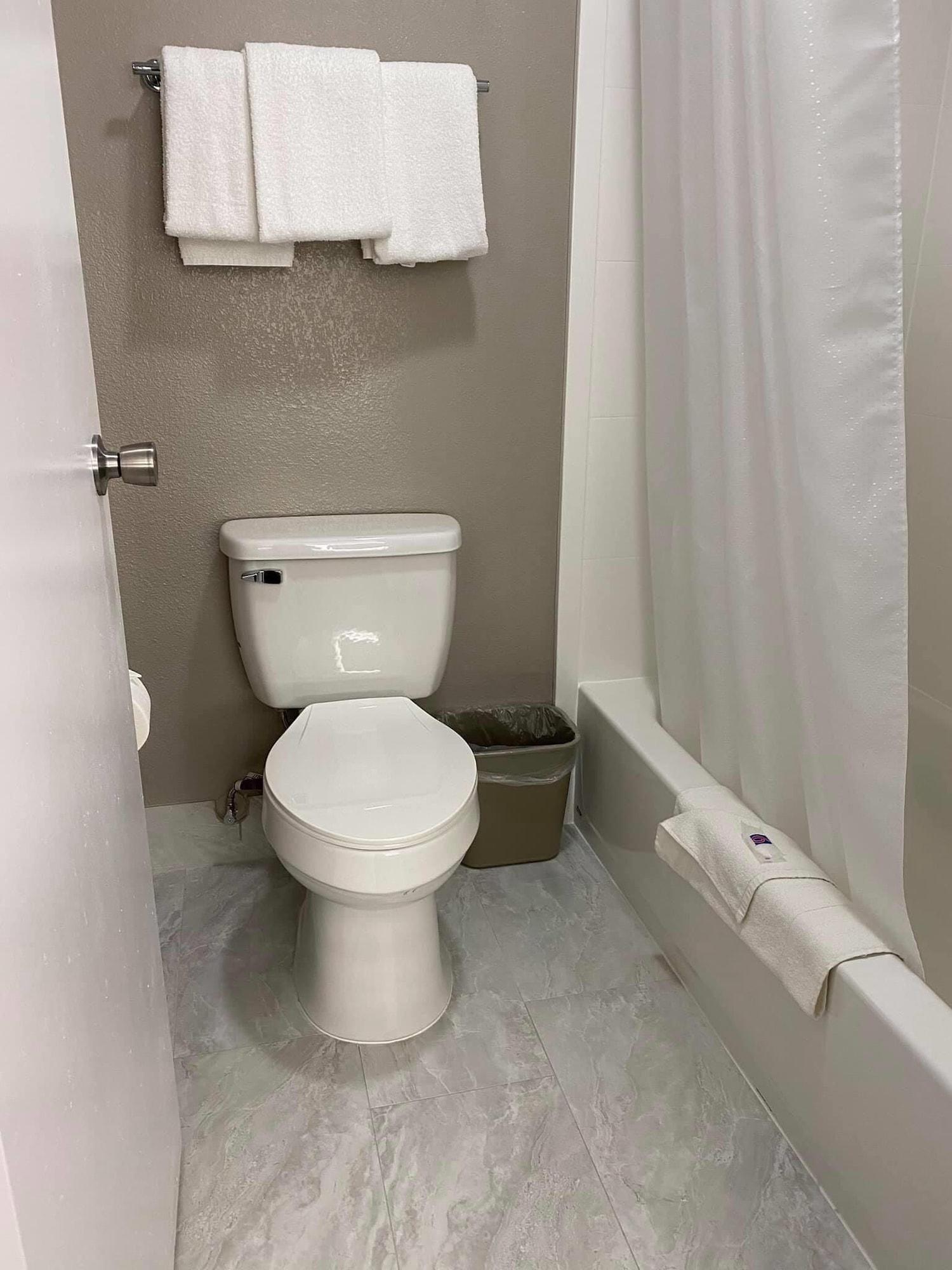 Motel 6 Tulsa, Ok - Central Екстериор снимка