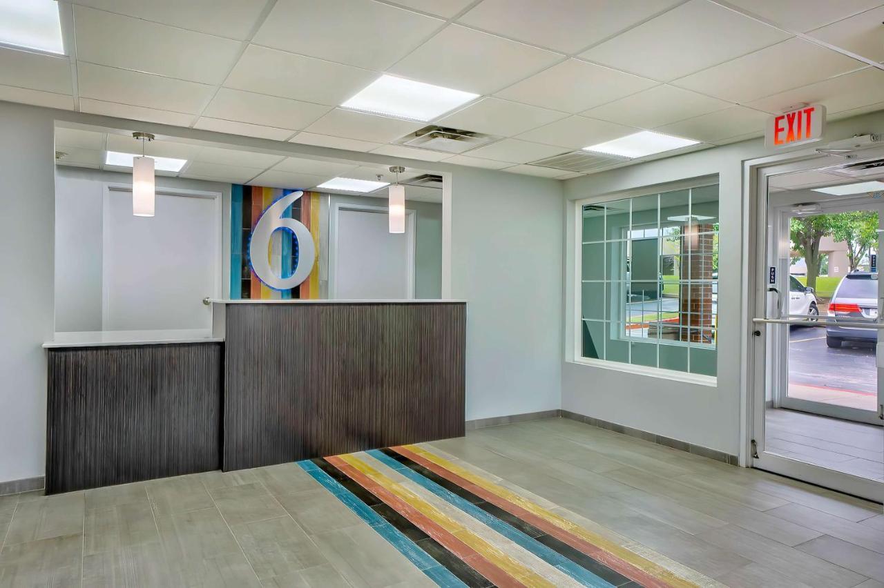 Motel 6 Tulsa, Ok - Central Екстериор снимка