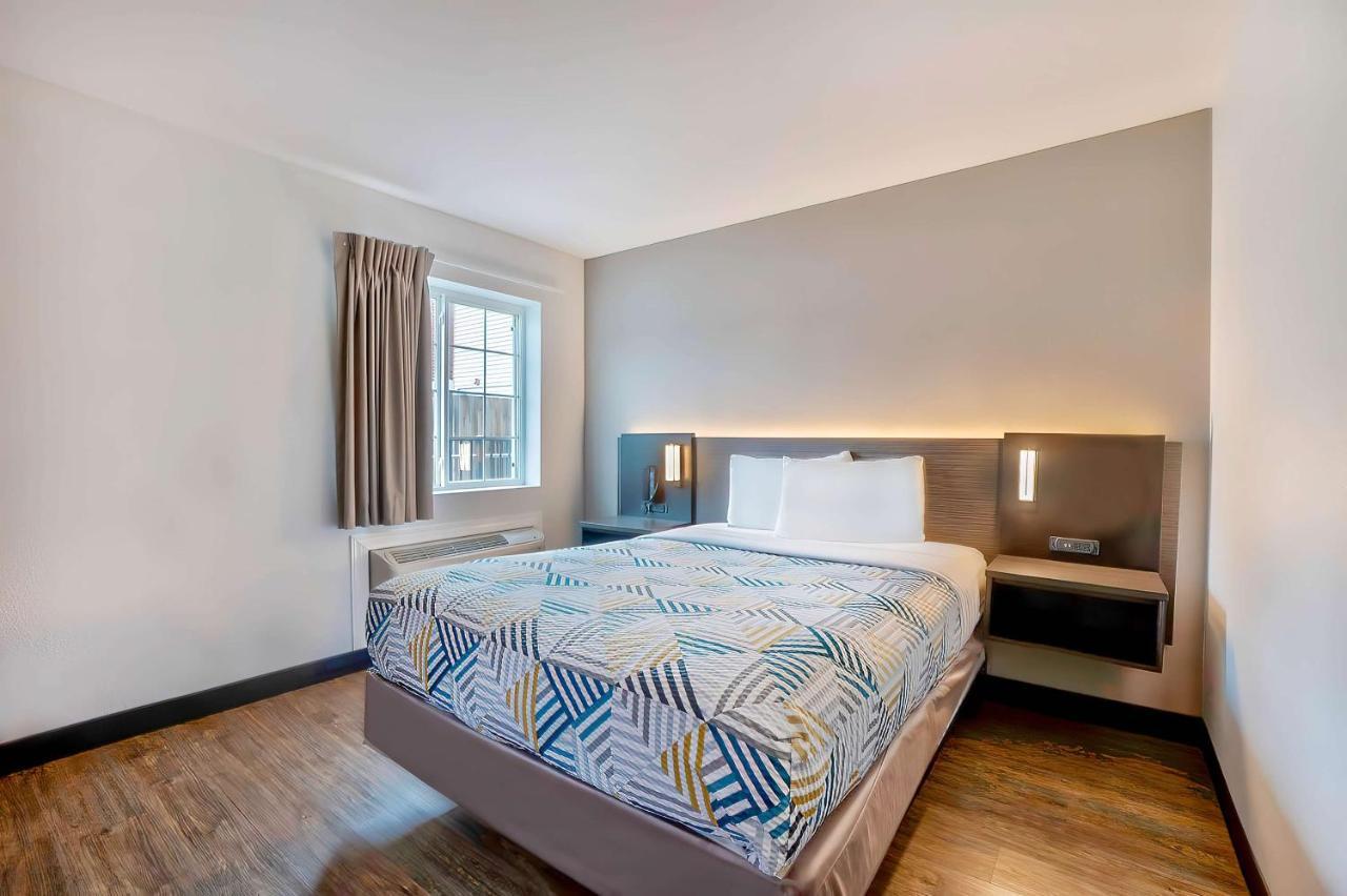 Motel 6 Tulsa, Ok - Central Екстериор снимка